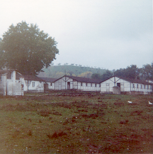 barracks-3_r72