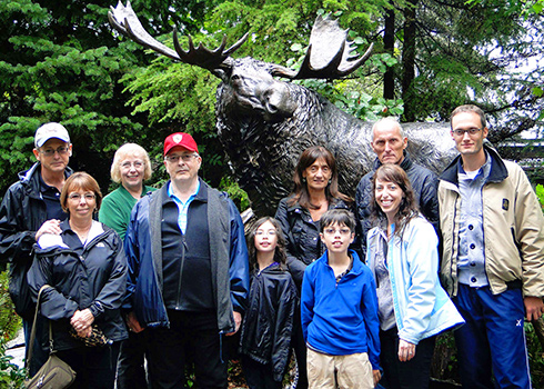 virgili-visit-NWTrek_r300