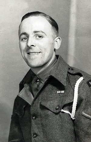 sydney-swingler-1940s_r72